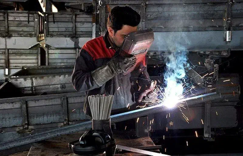 نیرو جوشکار و تراشکار|استخدام صنعتی، فنی، مهندسی|سبزوار, قصبه غربی|دیوار