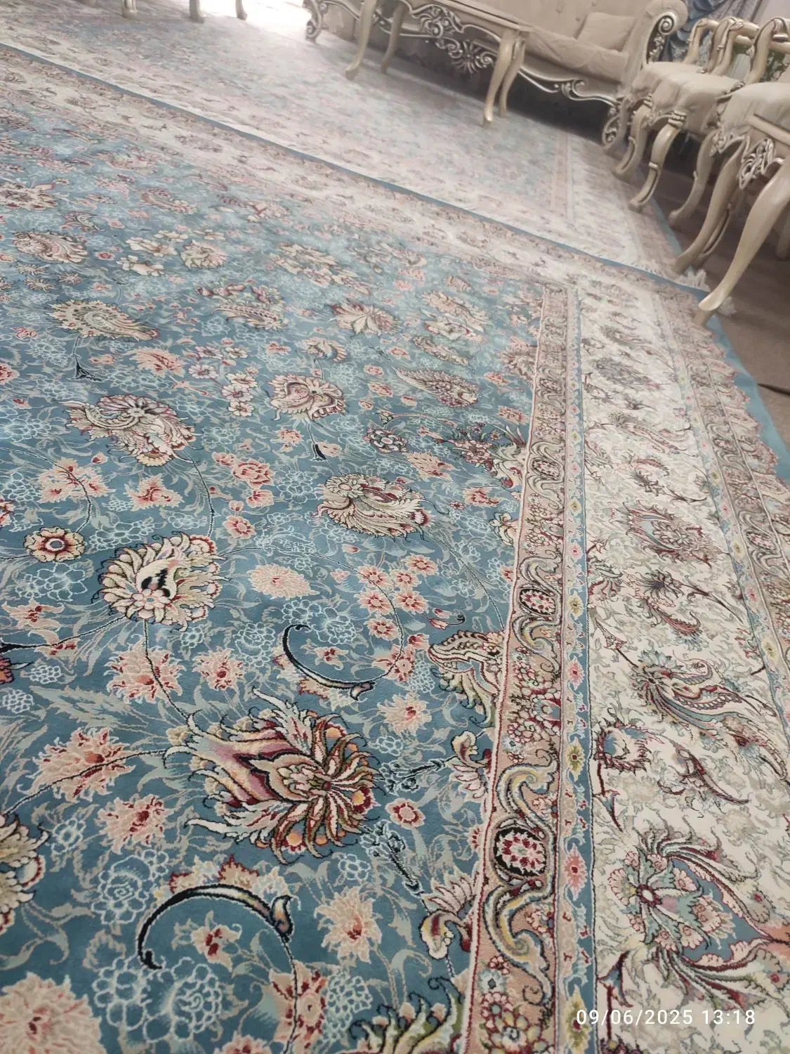 دوعدد ۹ متری ویک ۶ متری ۱۲۰۰شانه|فرش|بهارستان, |دیوار