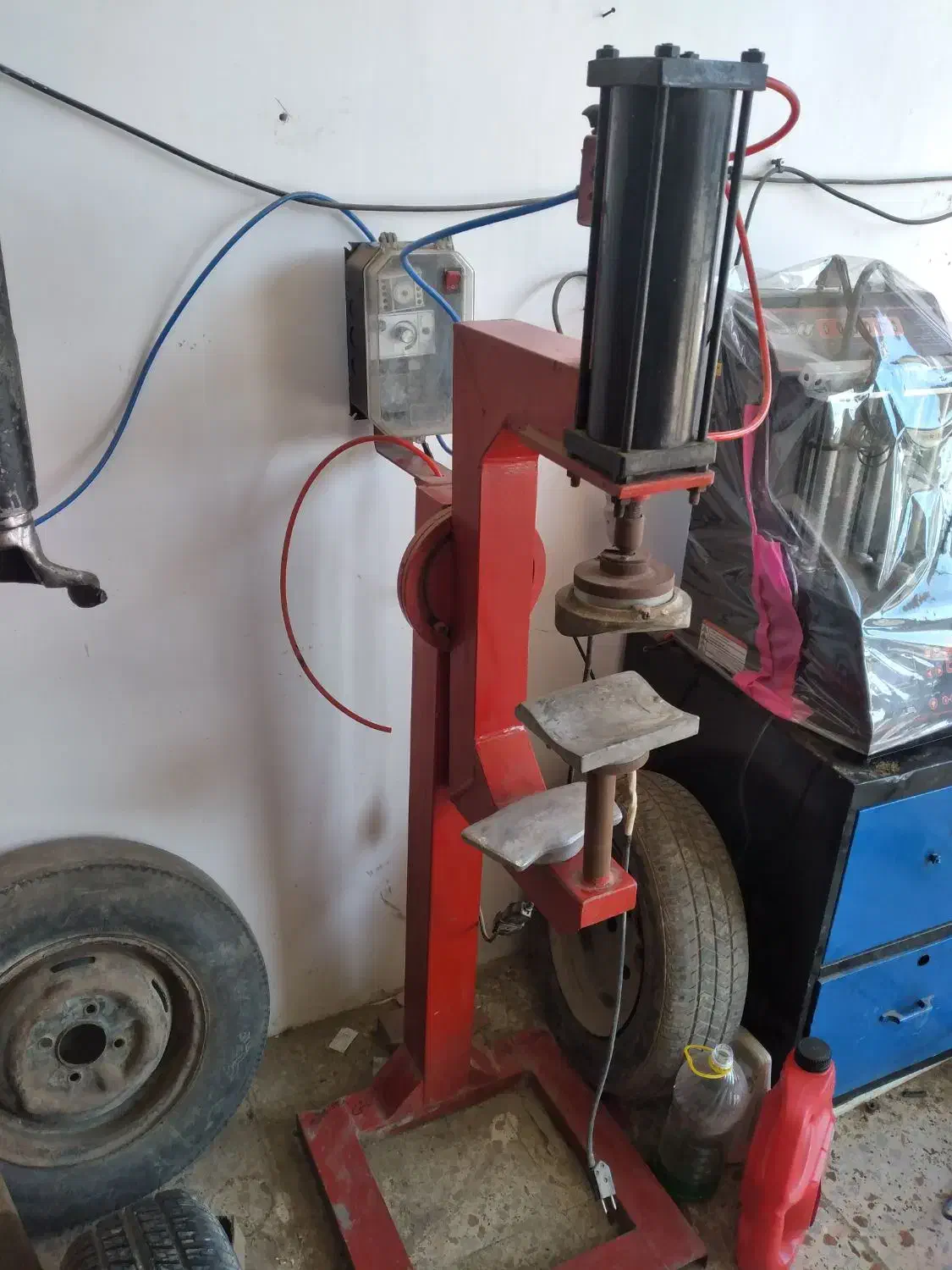 آپارات لاستیک|فروشگاه و مغازه|سردرود, |دیوار