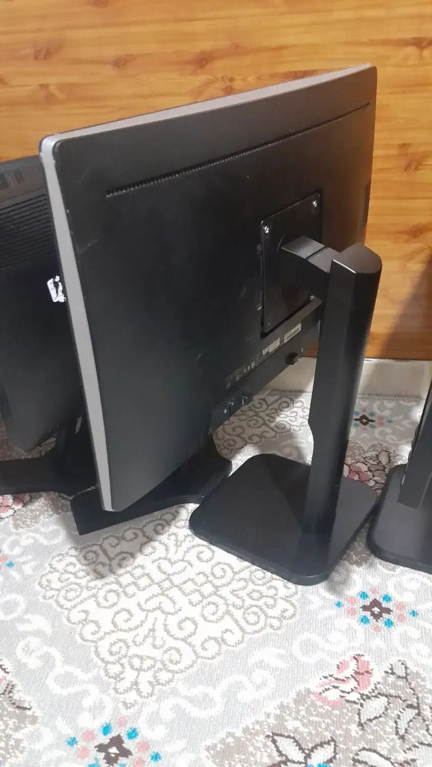 استوک درجه یک|قطعات و لوازم جانبی رایانه|همدان, |دیوار