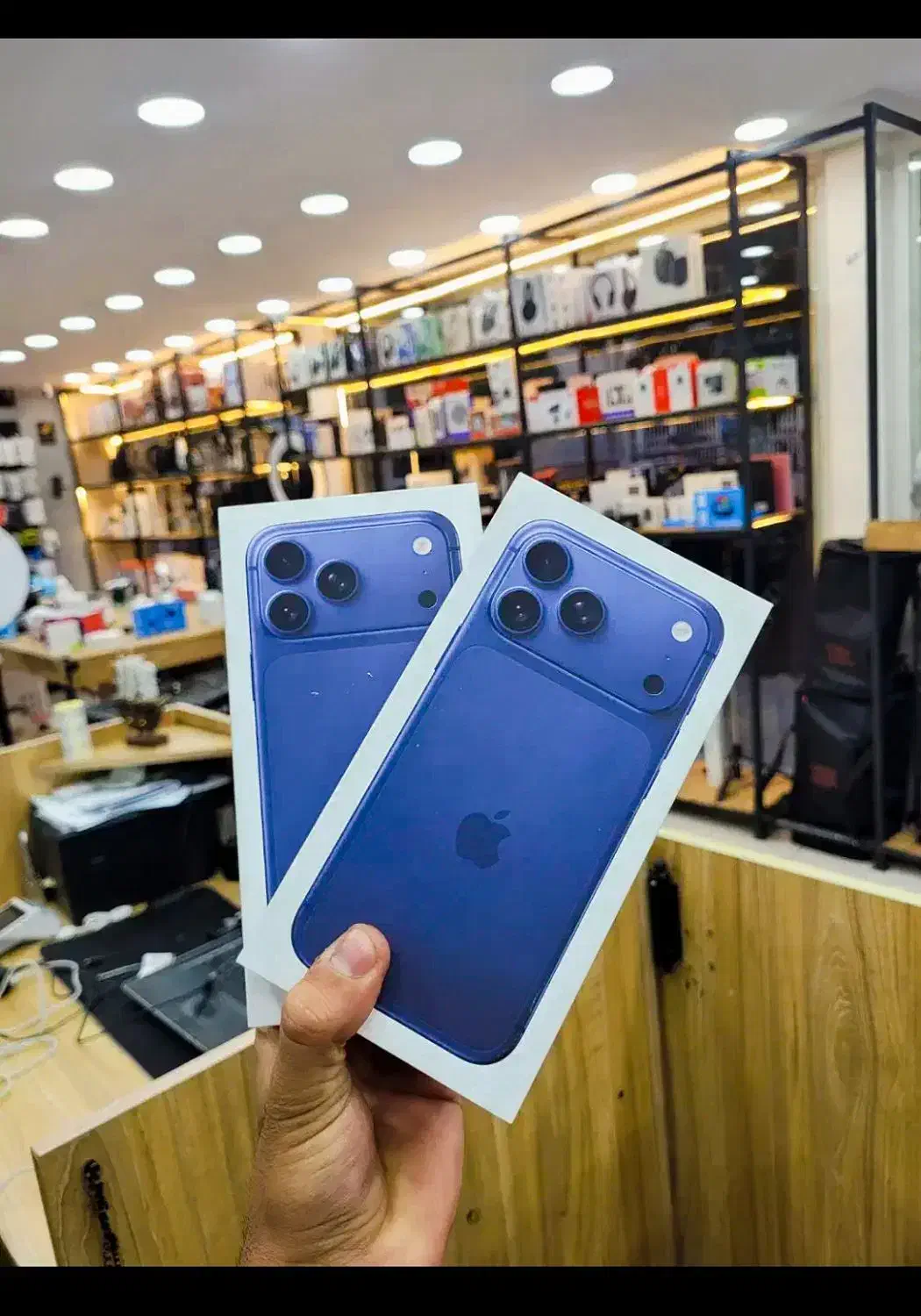 آیفون ۱۷ و ۱۶   تحویل فوری   قیمت مناسب|موبایل|کرمانشاه, |دیوار