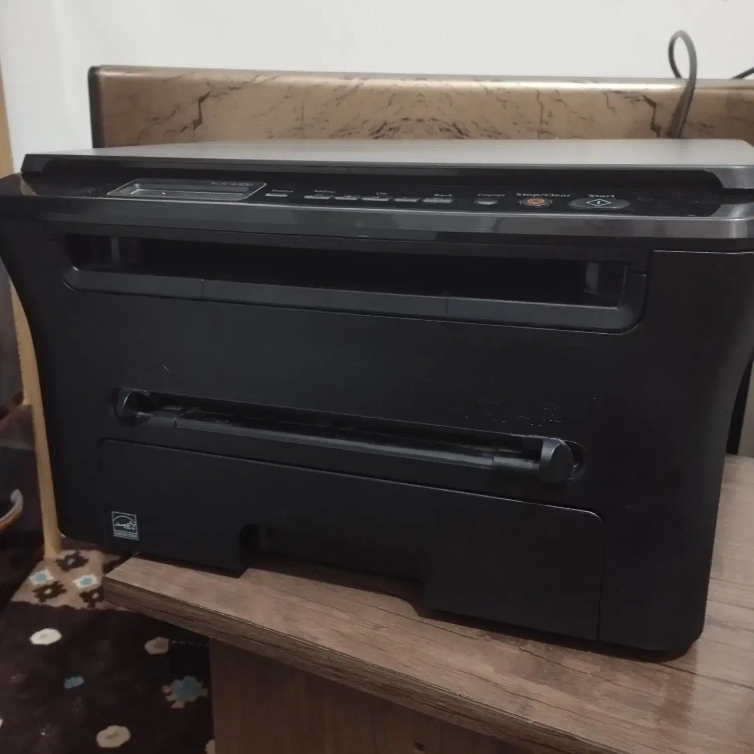 خ کامپیوتر و میز وصندلی|میز تحریر و کامپیوتر|زرند, |دیوار