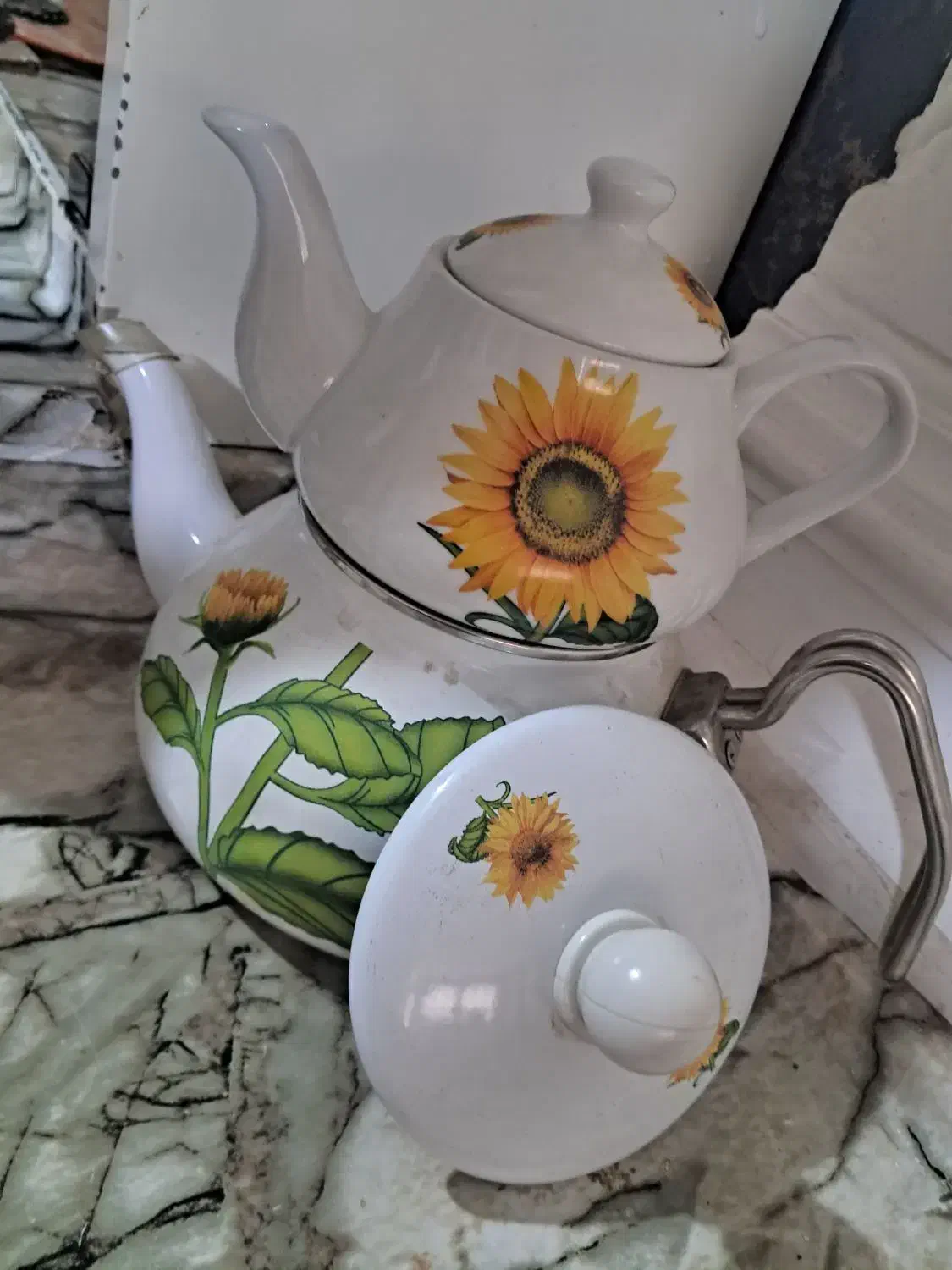 قوری کتری لعابی|قوری، کتری، قهوهساز دستی|ایذه, |دیوار