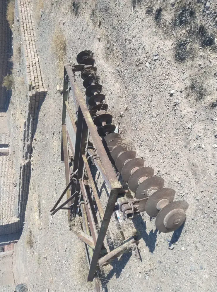 لوازم تراکتور|قطعات یدکی و لوازم جانبی|تربت‌حیدریه, منظر|دیوار