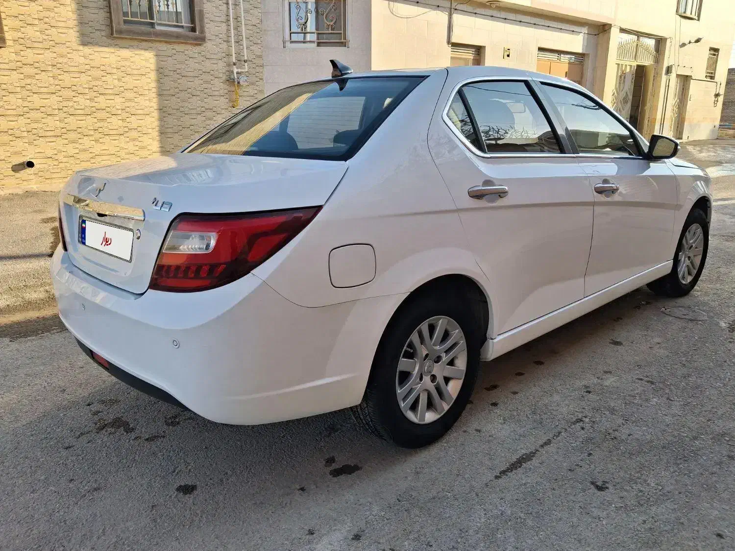 دنا پلاس ۱۴۰۰|خودرو سواری و وانت|اصفهان, بهارستان|دیوار