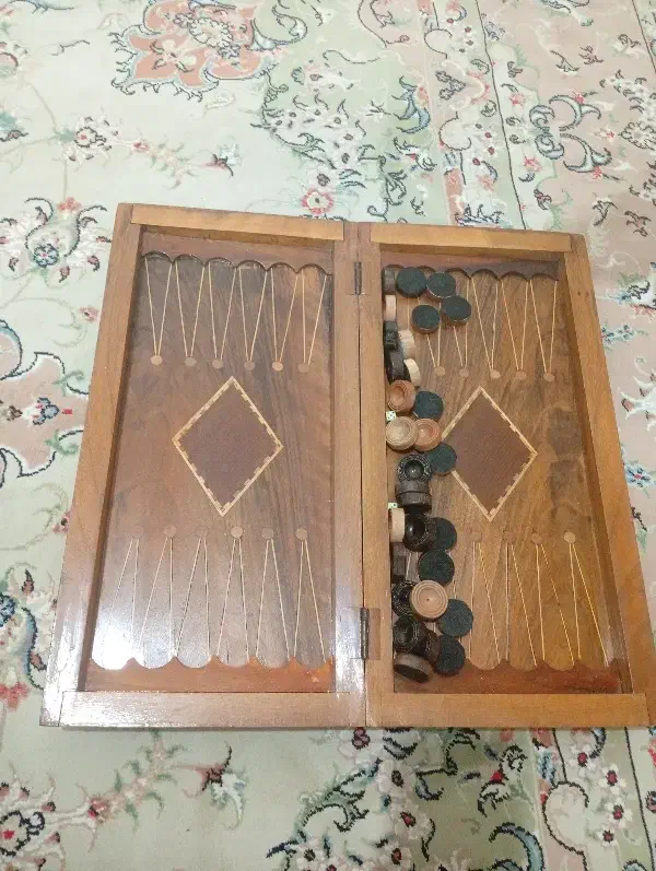 تخته نرده گردو قدیمی با ارزش|کلکسیون و سرگرمی|ایلام, |دیوار