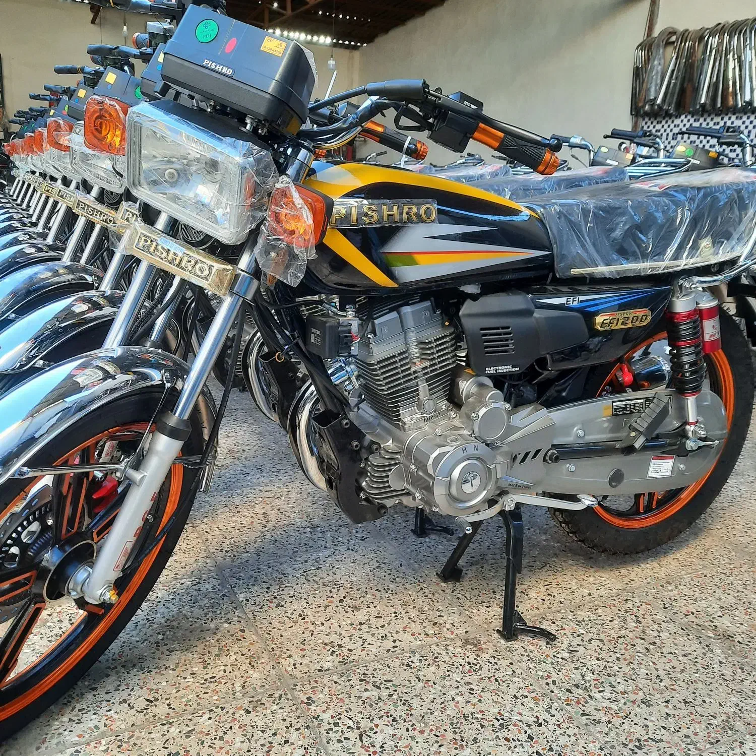 پیشرو 200 دو دیسک اقساطی|موتورسیکلت|اصفهان, خرم|دیوار