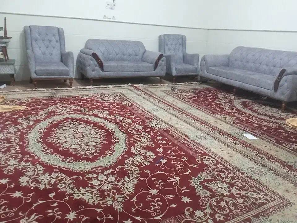۲ عدد دونه ی ۵ملیون فرش قدیمی کاشان سالم و سلامت|فرش|قم, باسکول|دیوار