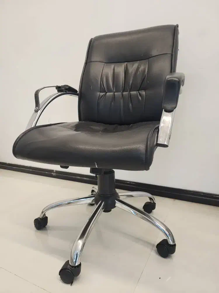 تعدادی صندلی|مبلمان اداری|بوشهر, |دیوار