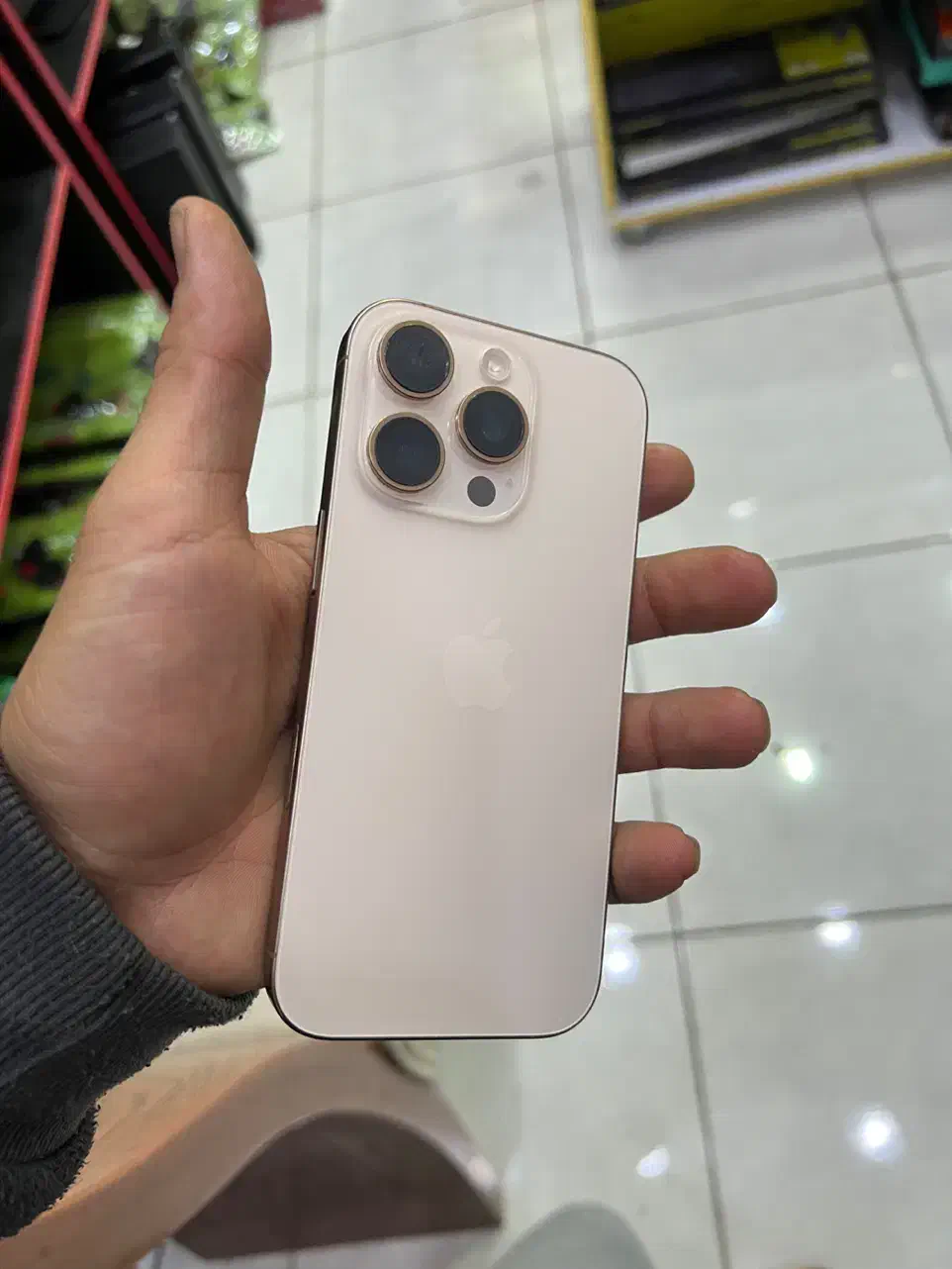 ایفون ۱۶ پرو ۲۵۶ ۲ سیم|موبایل|شیراز, فخرآباد (دروازه کازرون)|دیوار