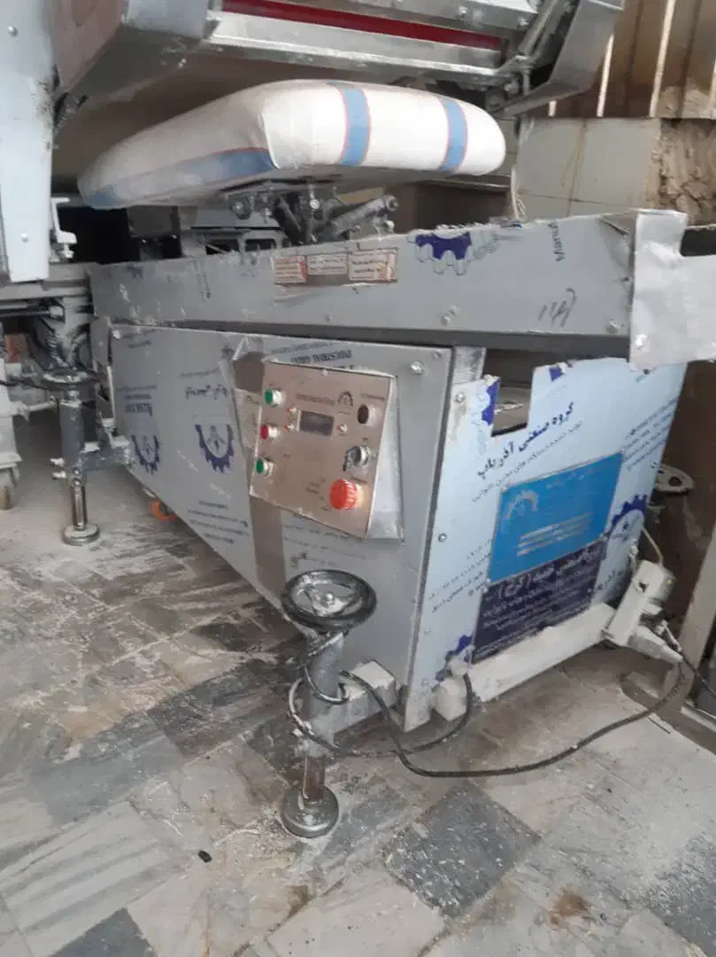 نون درآر، رباط و میز|ماشینآلات صنعتی|بهارستان, |دیوار