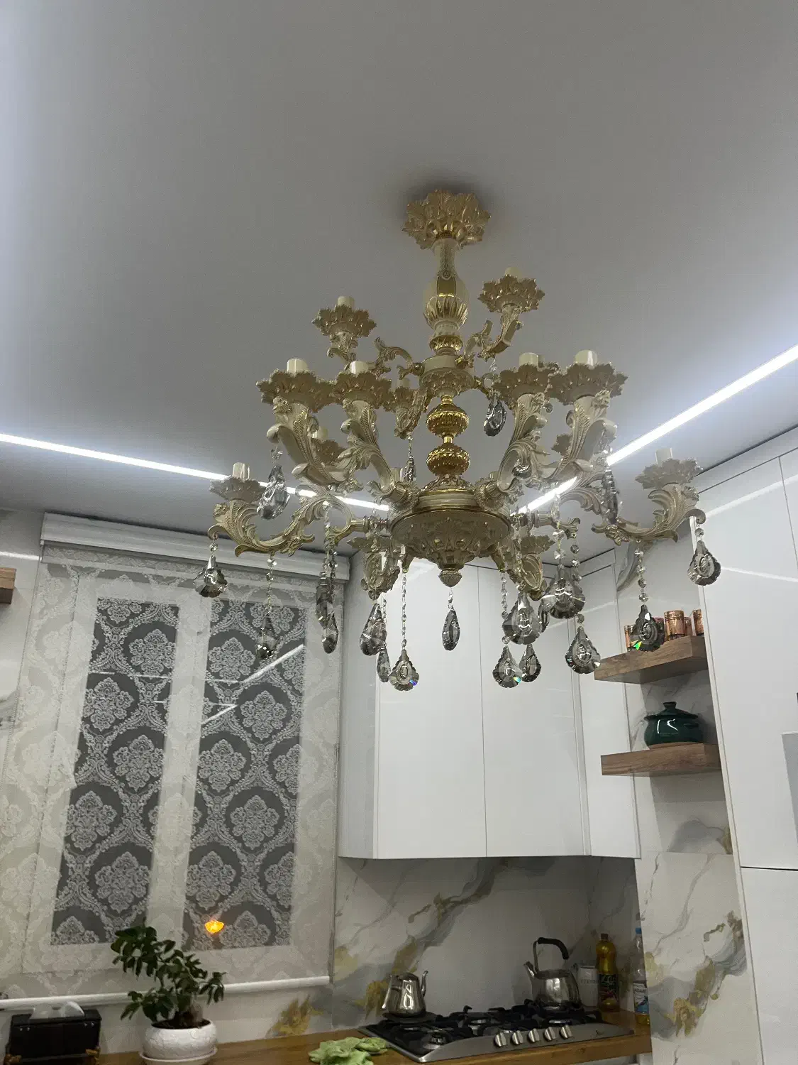 انجام کلیه امورات مربوط به برق ساختمان|خدمات پیشه و مهارت|تهران, پونک|دیوار