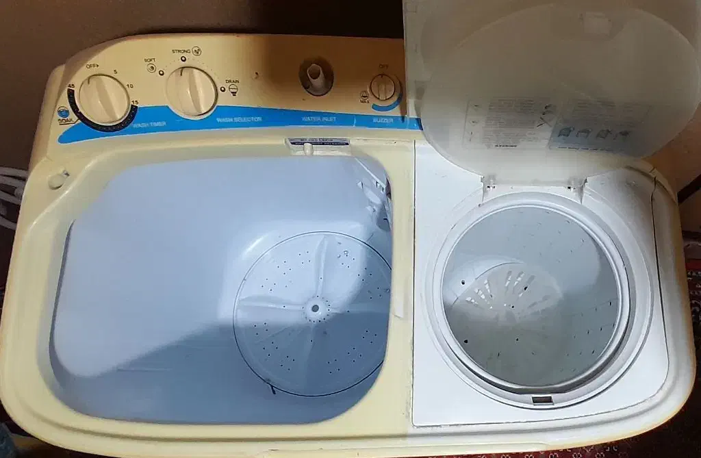 ماشین لباسشویی هایر|ماشین لباسشویی و خشک‌کن لباس|بروجرد, |دیوار