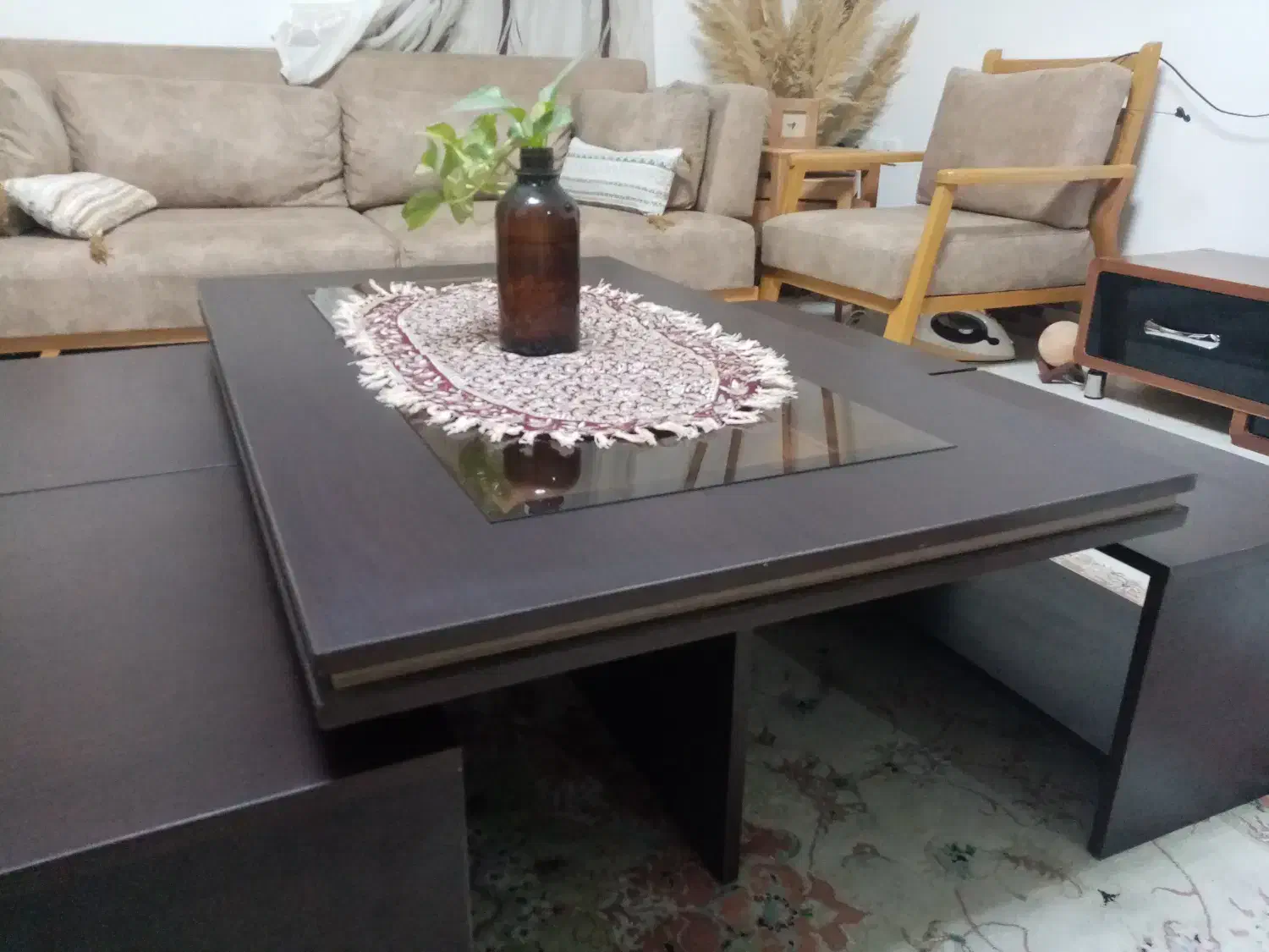 دو دست میز جلو مبلی و گل میز ام دی اف|مبلمان خانگی و میز عسلی|شیراز, شهرک فرزانگان|دیوار