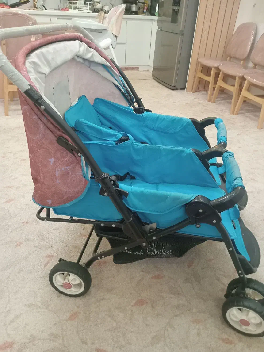 کالسکه دوقلو|کالسکه و لوازم جانبی|رشت, نیروی دریایی|دیوار