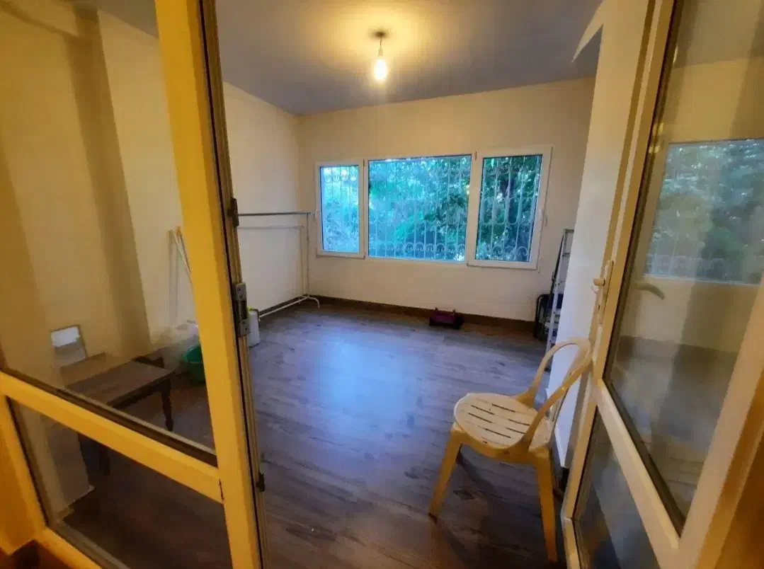 ۱۷۰ متر شهرک خصوصی پردیسان طبقه ۳ تراس وسیع