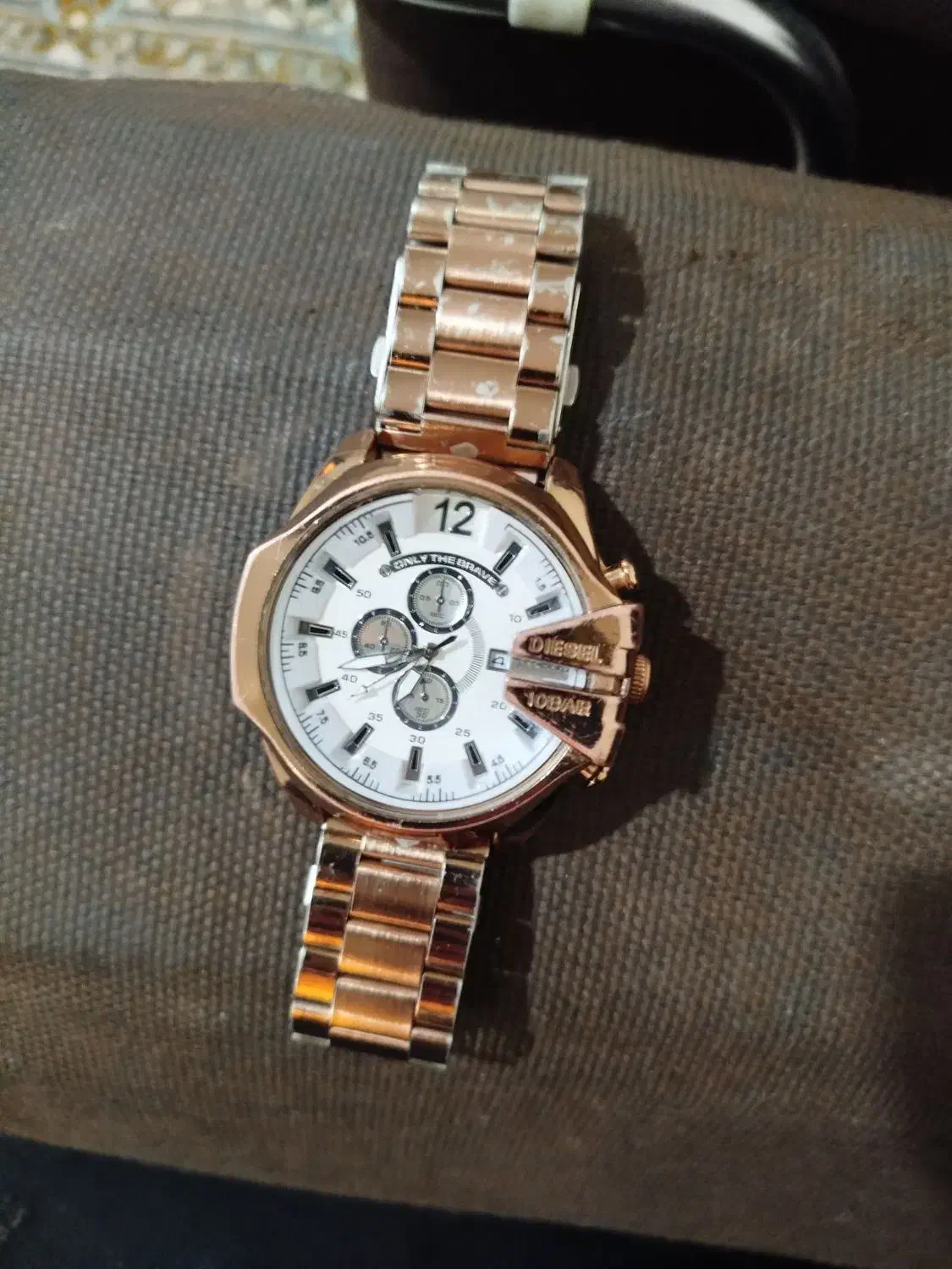 ساعت دیزل طلایی شیک|ساعت|تهران, مخصوص|دیوار