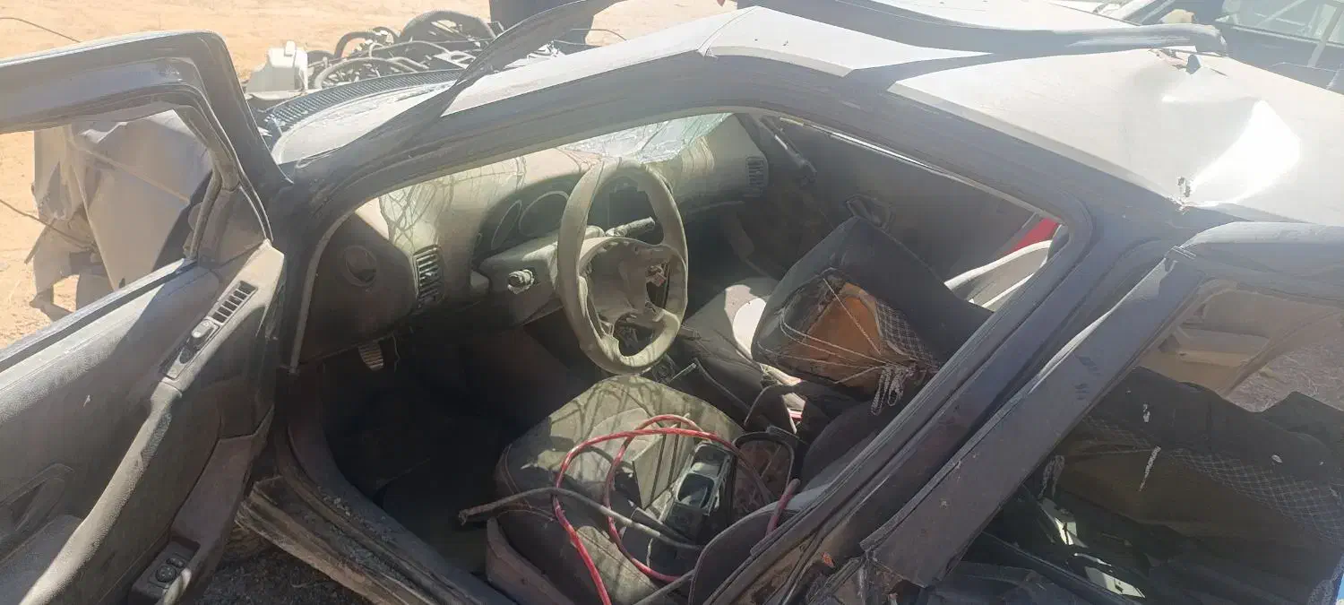 ماشین تصادفی پژو جی ال ایکس|خودرو سواری و وانت|الیگودرز, |دیوار