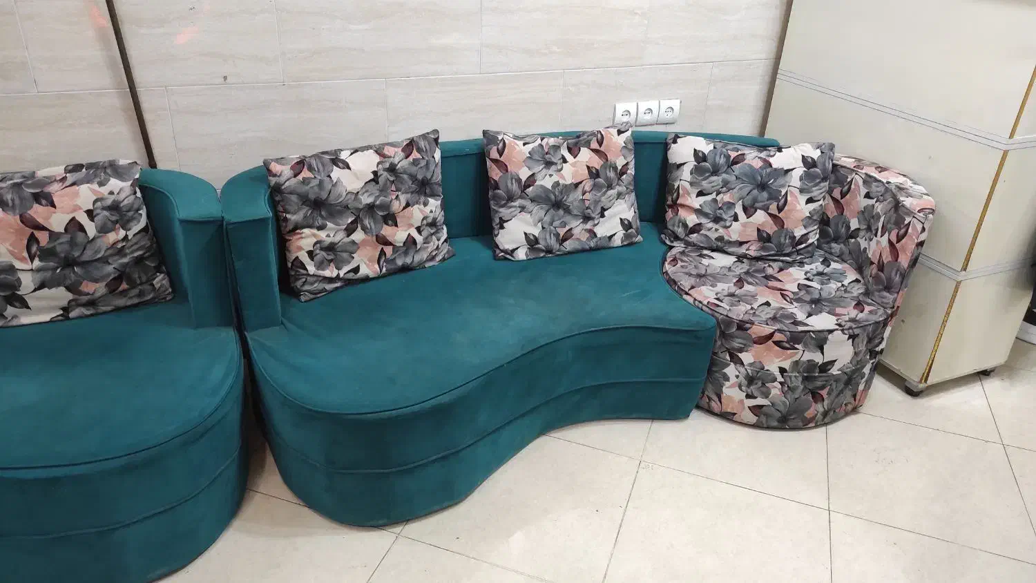 مبل دست دوم سالم|مبلمان خانگی و میز عسلی|املش, |دیوار