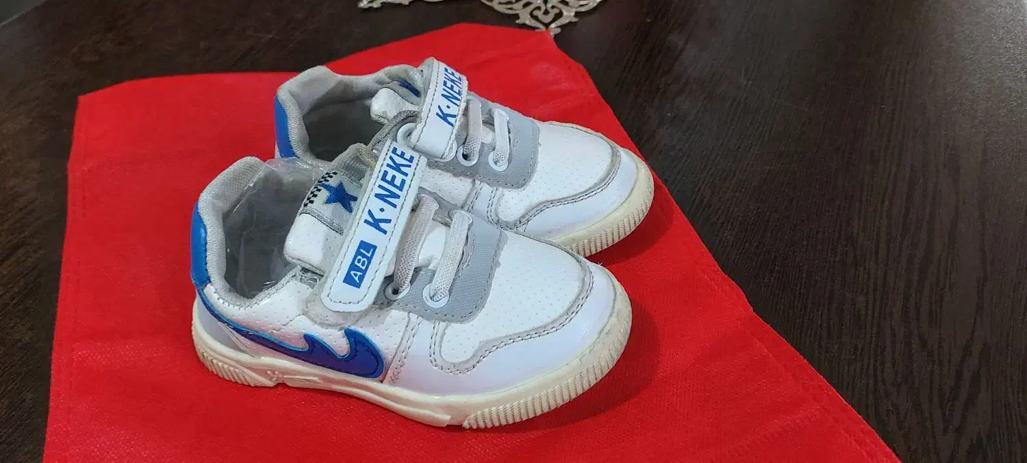 کتونی بچگانه|کفش و لباس بچه|اسلامشهر, شهرک لاله|دیوار