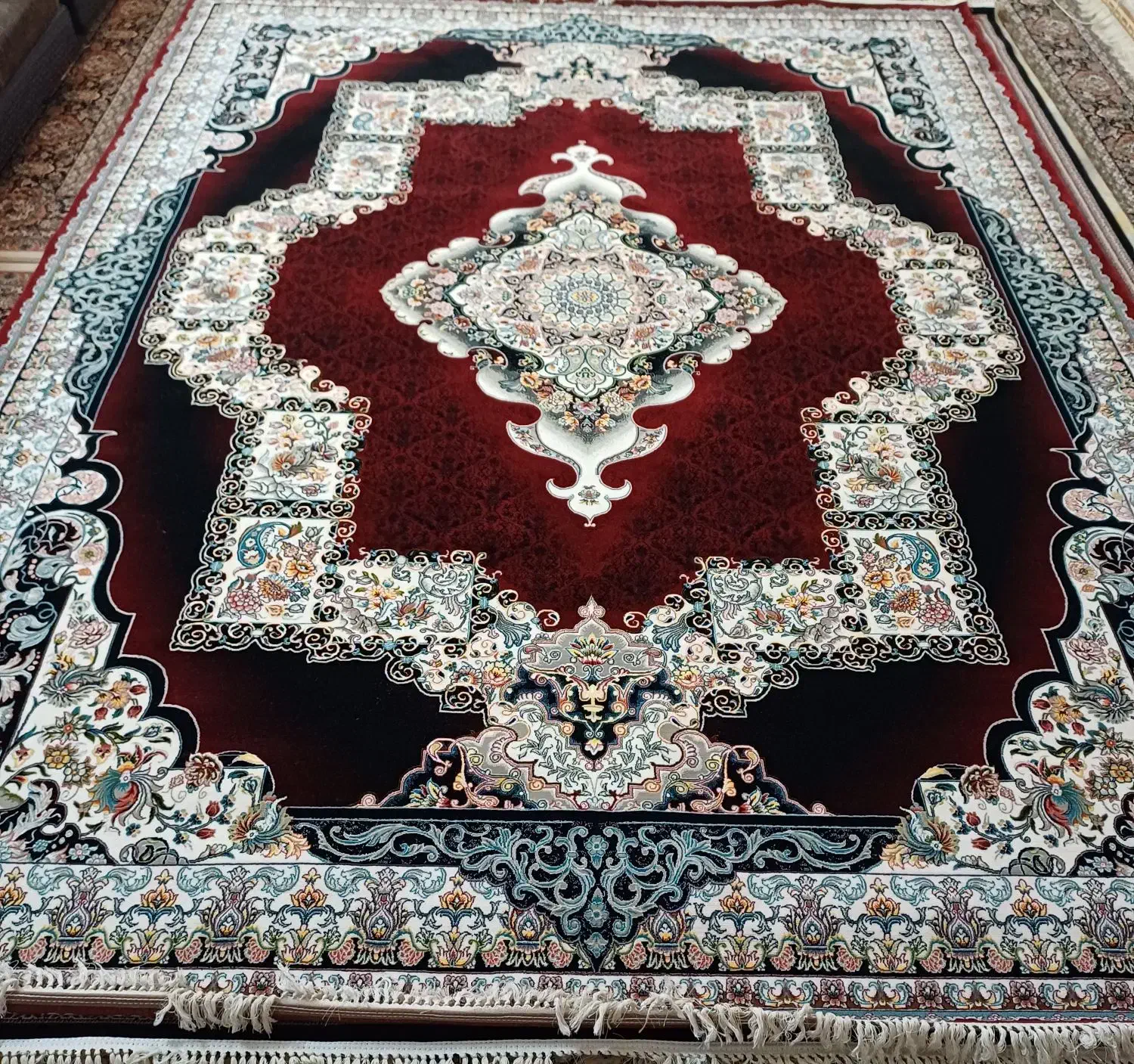 چند جفت فرش ۱۲ متری ۷۰۰ شانه تراکم ۲۵۵۰ تمام نخ نو|فرش|مشهد, طبرسی شمالی|دیوار