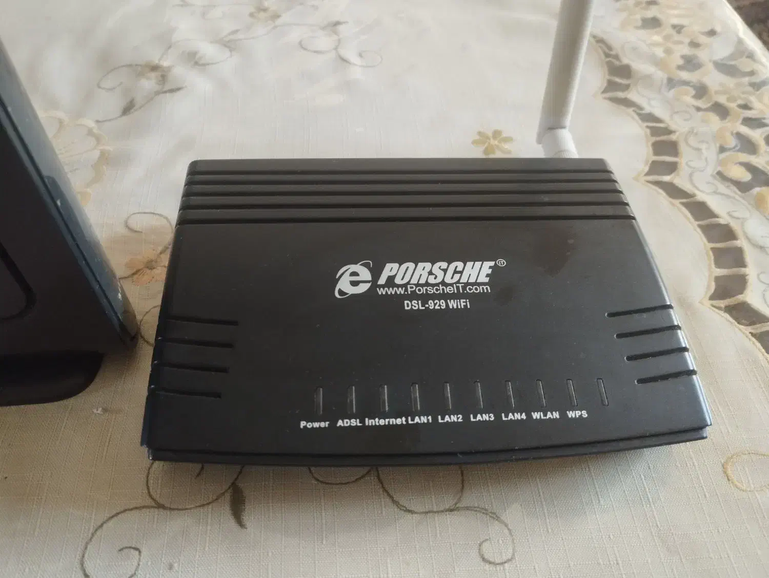 تعداد سه عدد مودم وای فای|مودم و تجهیزات شبکه|شیراز, رکنآباد|دیوار