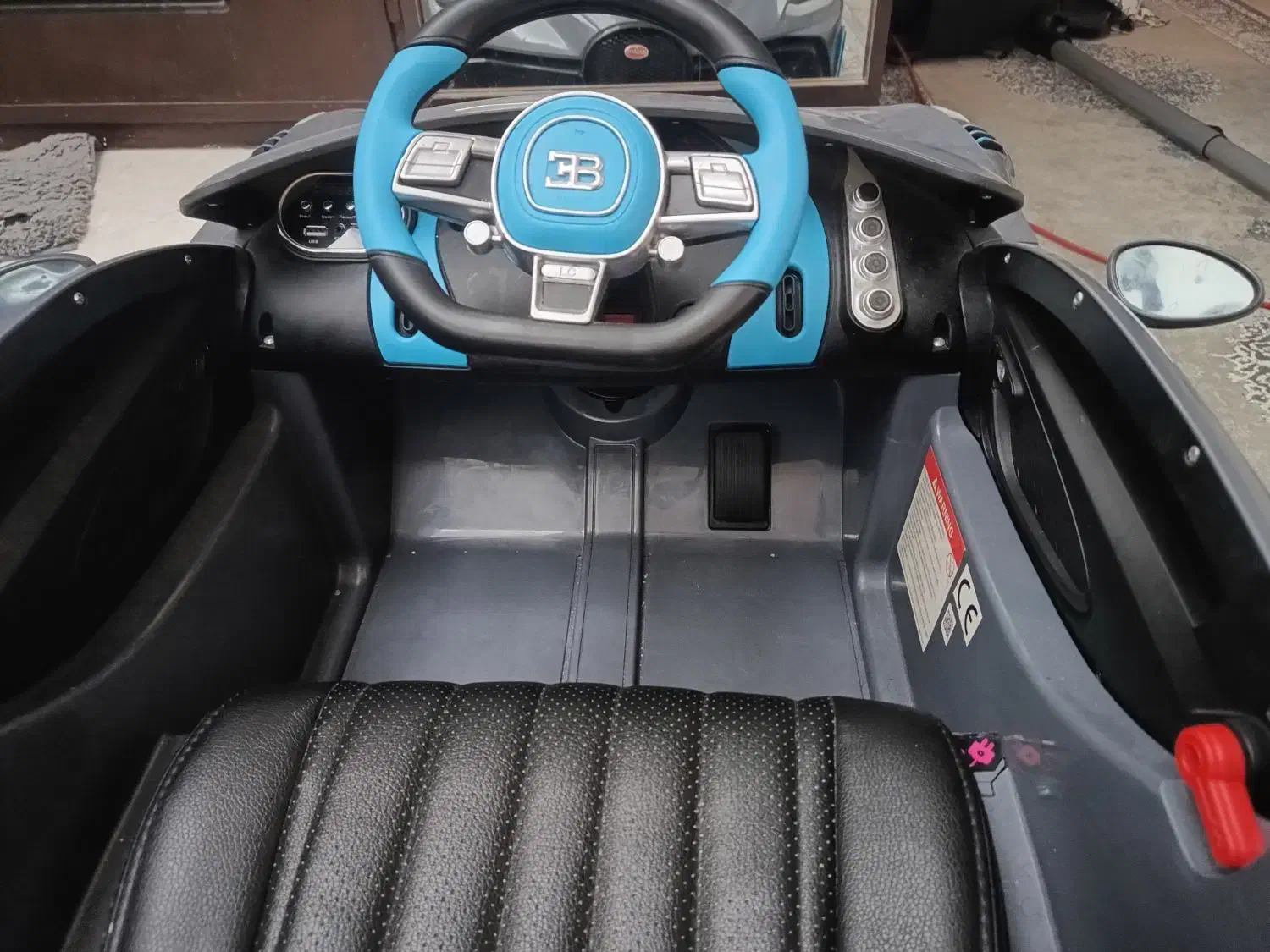 ماشین شارژی کنترل دار|اسباب و اثاث بچه|قشم, |دیوار