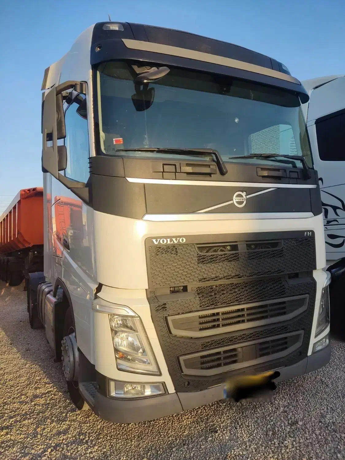 کامیون کشنده اف اچ 460 وارداتی|خودرو سنگین|شیراز, پودنک|دیوار