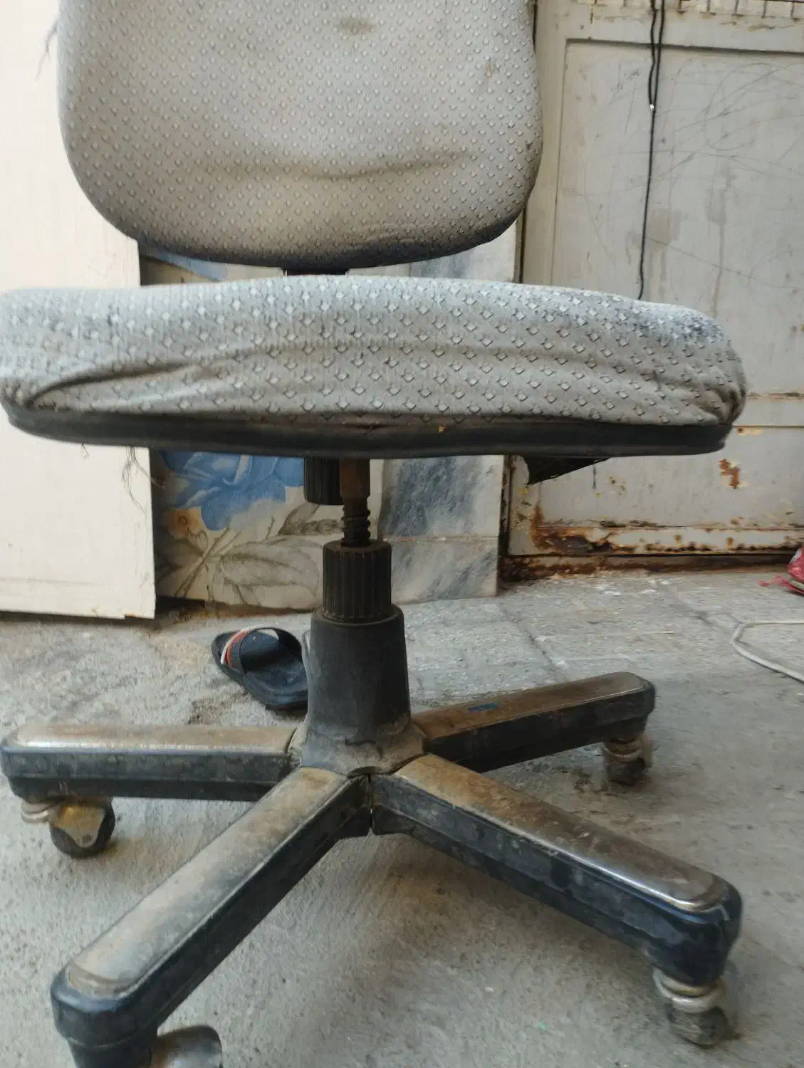 کیف و کفش|کیف، کفش، کمربند|مشهد, موعود|دیوار