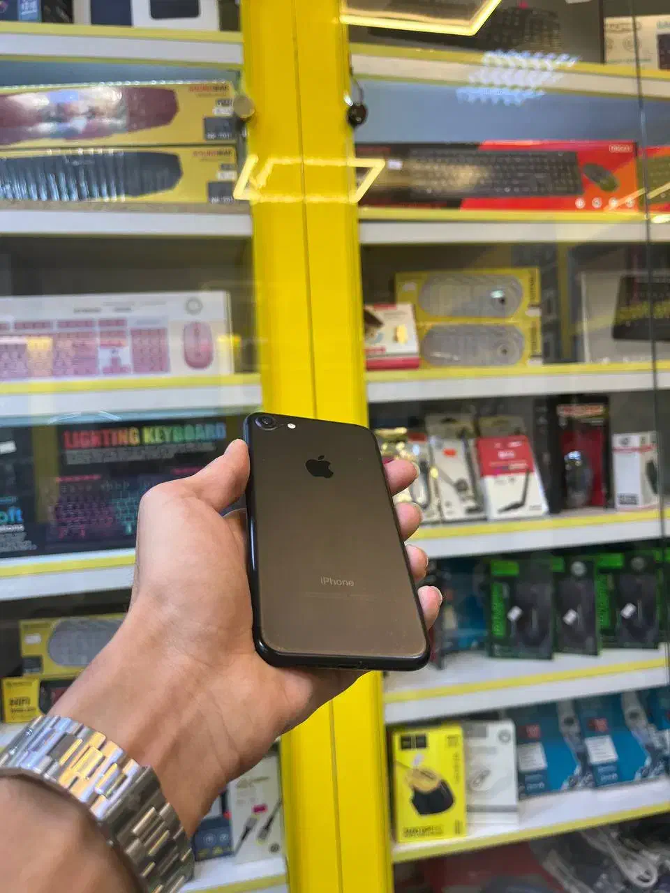 iphone 7 حافظه 128 گیگابایت/تک سیم|موبایل|مشهد, رضاشهر|دیوار