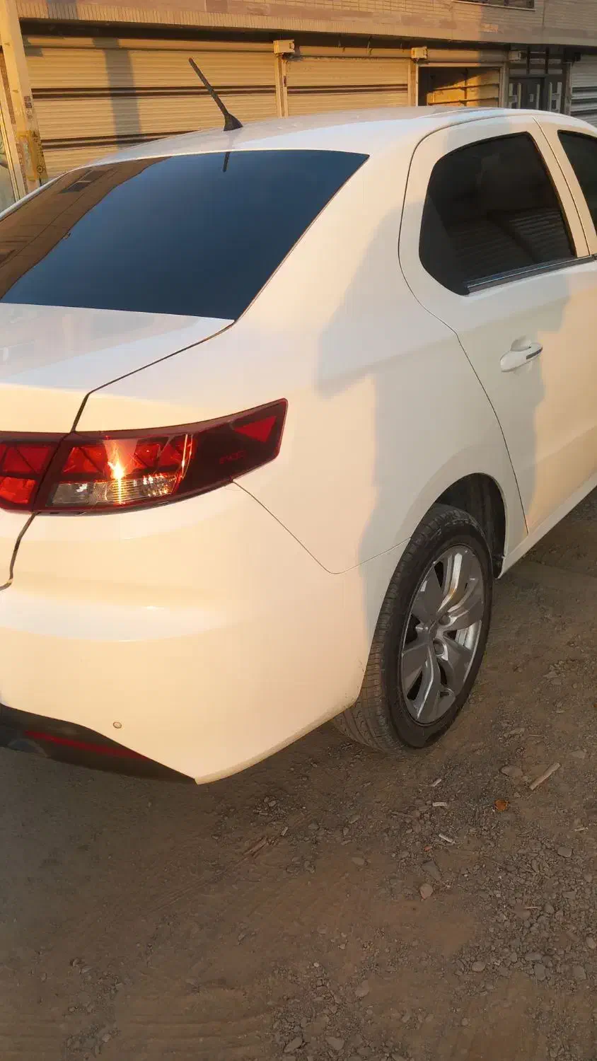 تارا اوتوماتیک|خودرو سواری و وانت|نجف‌آباد, نمازی|دیوار