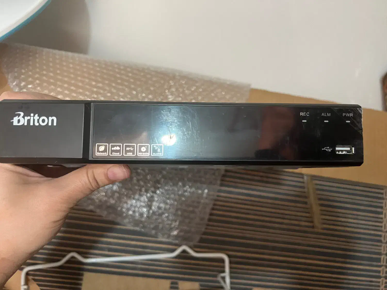 دستگاه ودوربین مداربسته بریتن|دوربین مداربسته|گرگان, |دیوار