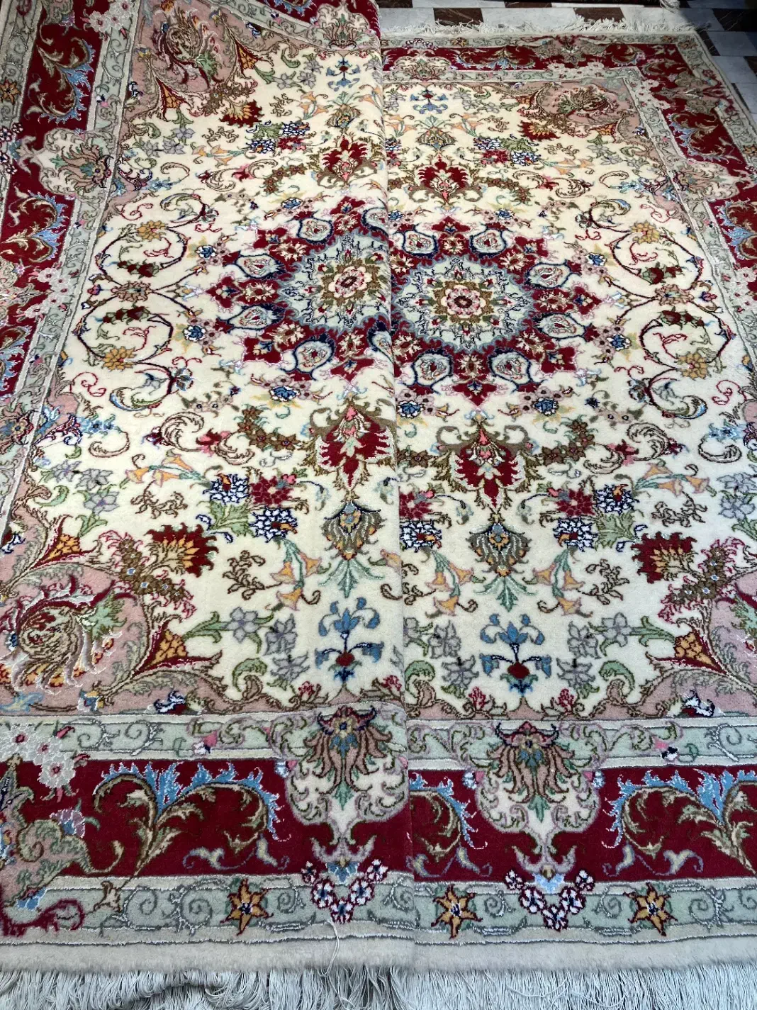 فرش دستباف جفت ۶ متری کرم طرح تبریز دستبافت|فرش|تهران, مولوی|دیوار