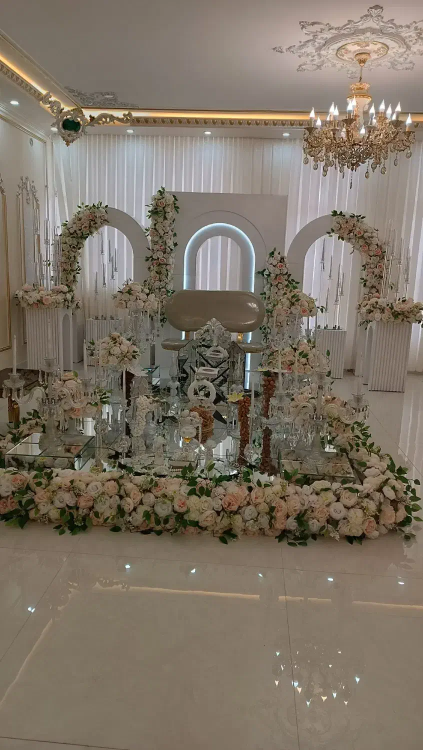 سالن عقد آوای عشق|خدمات پذیرایی، مراسم|بروجرد, |دیوار