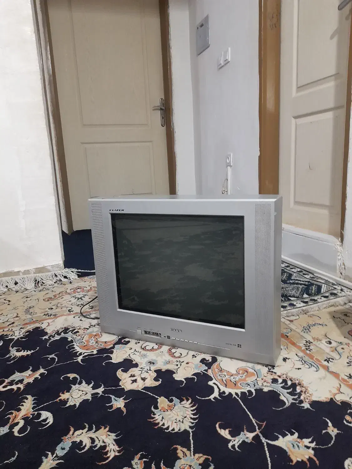 تلویزیون|تلویزیون و پروژکتور|ایلام, |دیوار