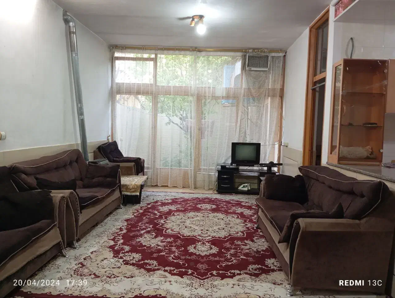 سوییت مبله دوخوابه چهارباغ اجاره ماهانه وروزانه|اجارهٔ کوتاه‌مدت آپارتمان و سوئیت|اصفهان, سنبلستان|دیوار