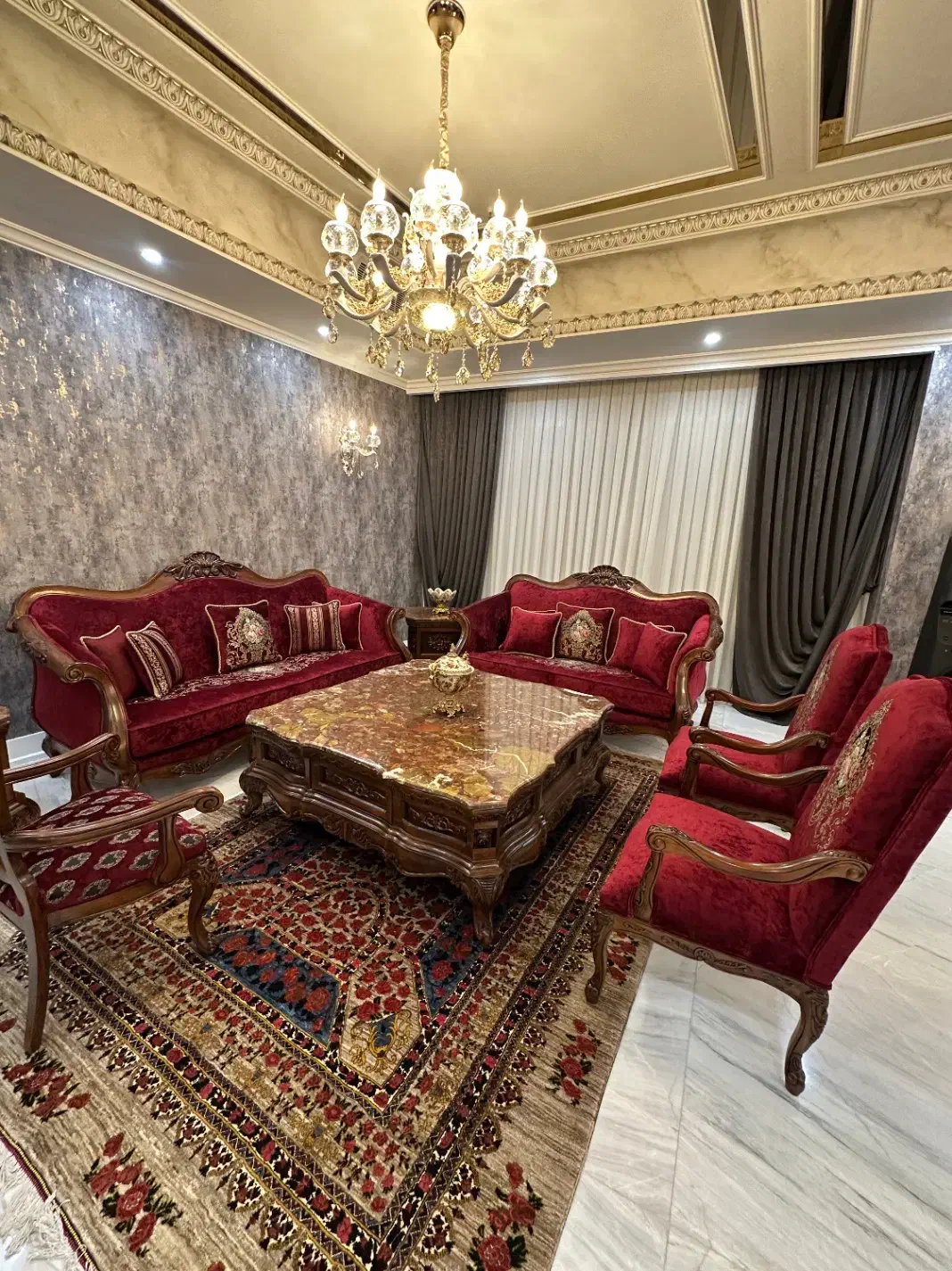 فروش ویژه مبلمان و سرویس‌خواب کلاسیک امریکایی|مبلمان خانگی و میز عسلی|پردیس, شهرک صنعتی کمرد|دیوار