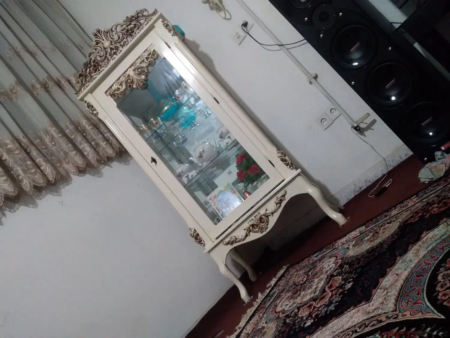 پاتریس در حد|بوفه، ویترین، کنسول|قم, شهرک امام حسین|دیوار