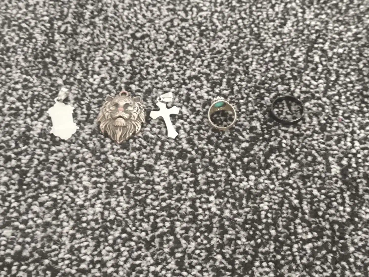 گردنبند انگشتر پلاک گردنبند|جواهرات|بهبهان, |دیوار