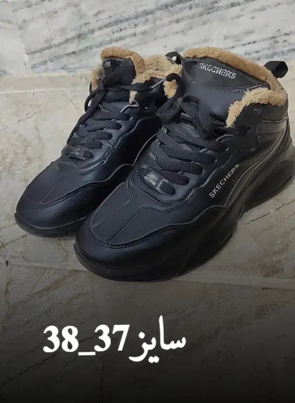 کفش ها کاملا نو و تمیز|کیف، کفش، کمربند|زابل, |دیوار