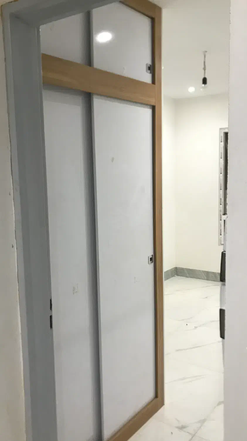 کار نصب کابینت وکمد دیواری|خدمات پیشه و مهارت|عباسآباد, |دیوار