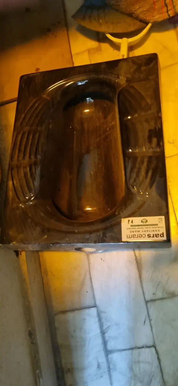 ست توالت فرنگی نو مشگی طلایی|مصالح و تجهیزات ساختمان|همدان, |دیوار