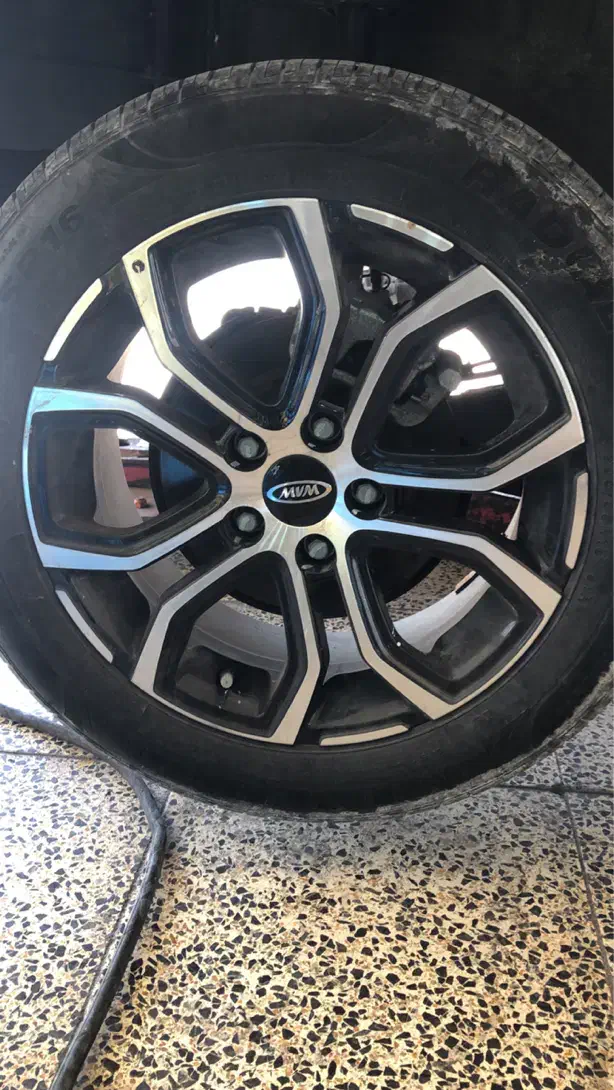 خدمات پنچرگیری سیار شبانه روزی|خدمات موتور و ماشین|بوشهر, |دیوار