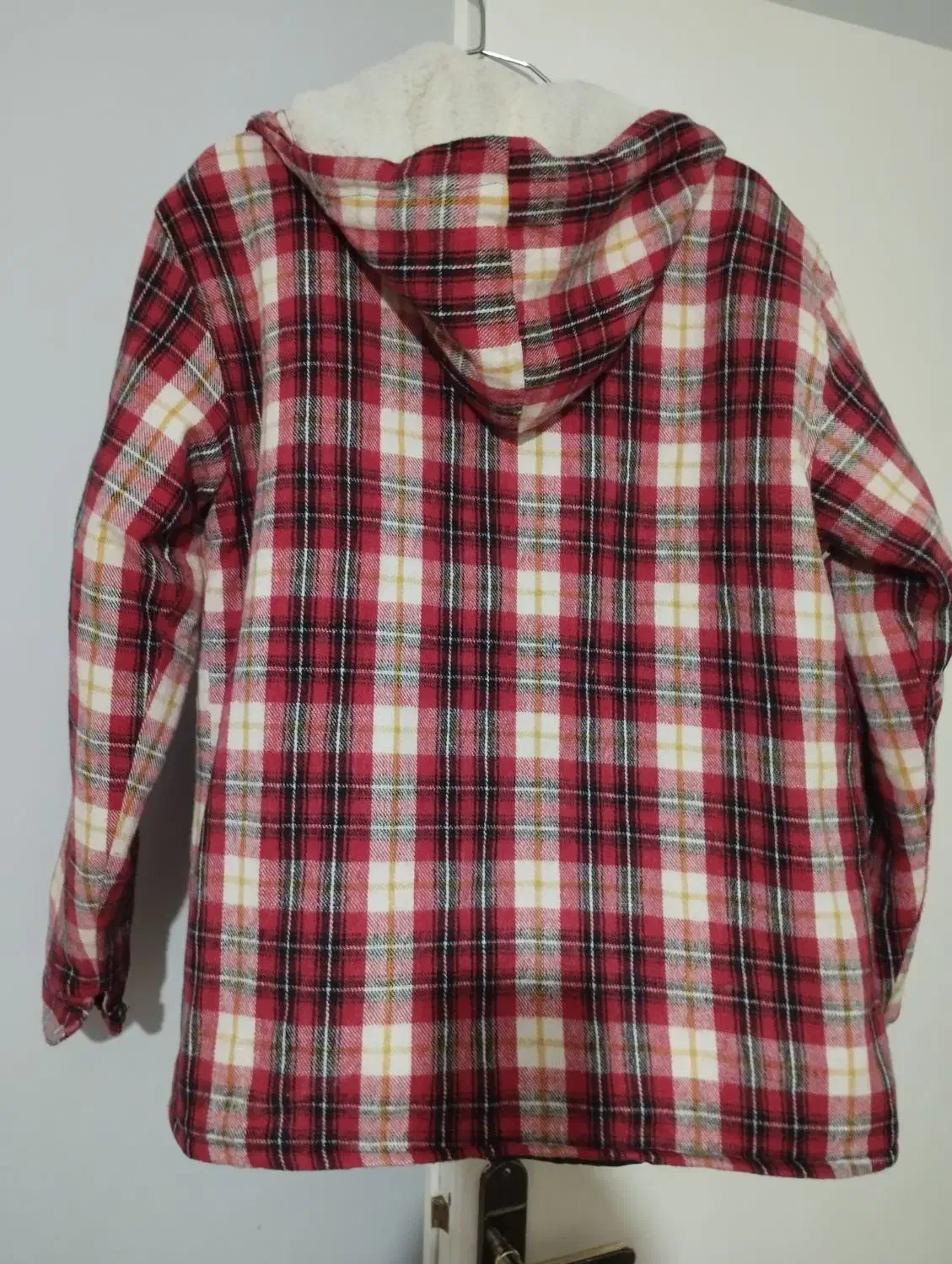 کاپیشن  و پالتو در حد نو|لباس|پردیس, فاز ۱|دیوار