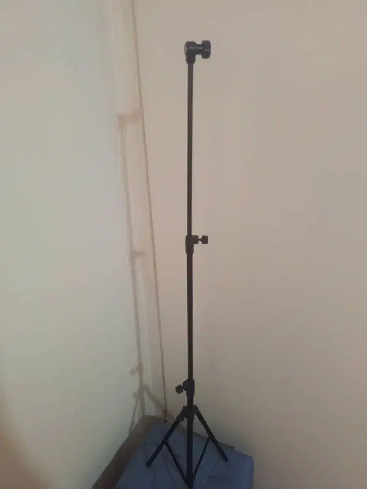 سه پایه دوربین عکاسی|دوربین عکاسی و فیلم‌برداری|تهران, شاهین|دیوار