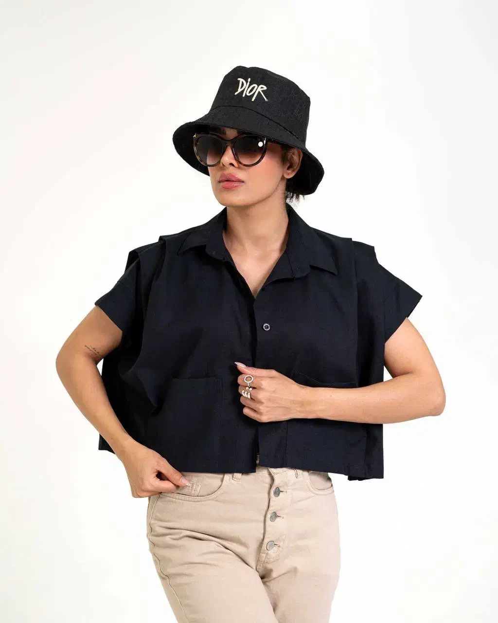 به یک مدیر خانم جهت مدیریت مزون زنانه و یک مدل|استخدام بازاریابی و فروش|تهران, آسمان|دیوار