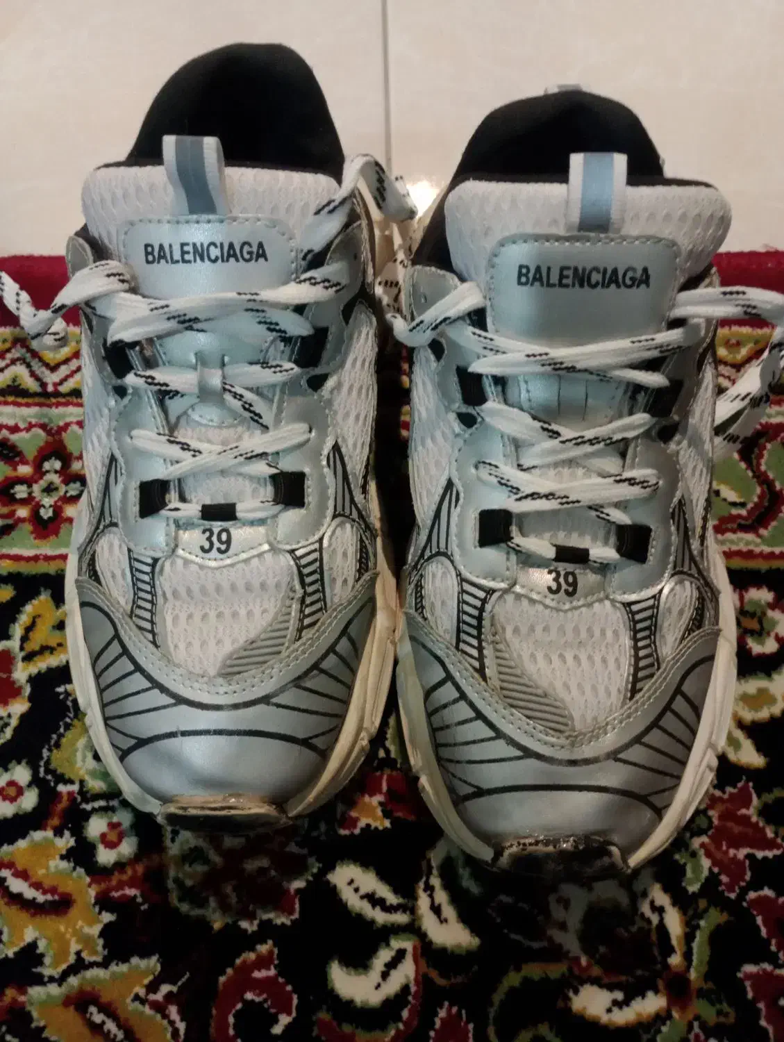 کفش بالینسیاگا|کیف، کفش، کمربند|خمینیشهر, |دیوار