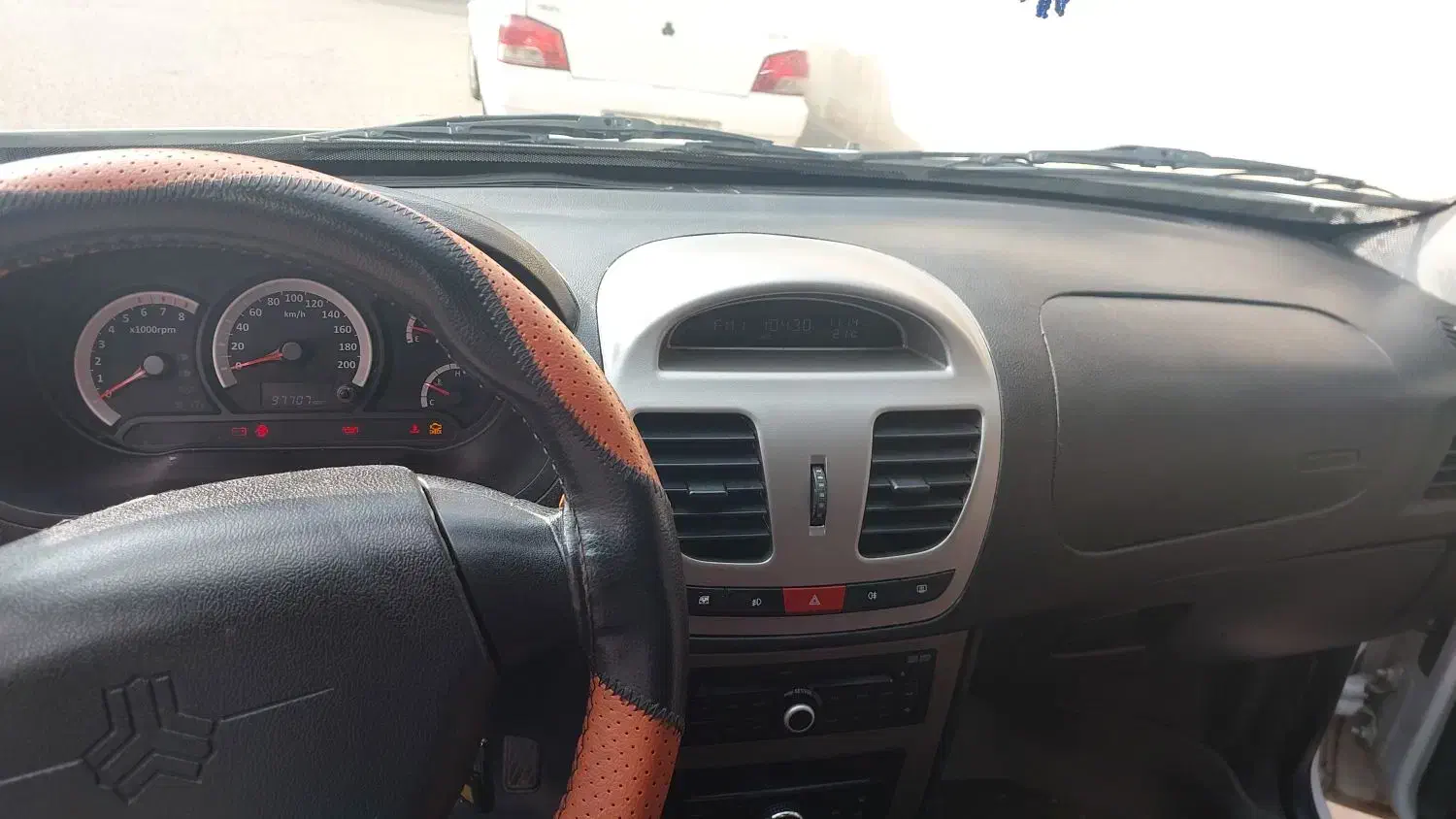 ساینا مدل ۹۸|خودرو سواری و وانت|صومعه‌سرا, |دیوار