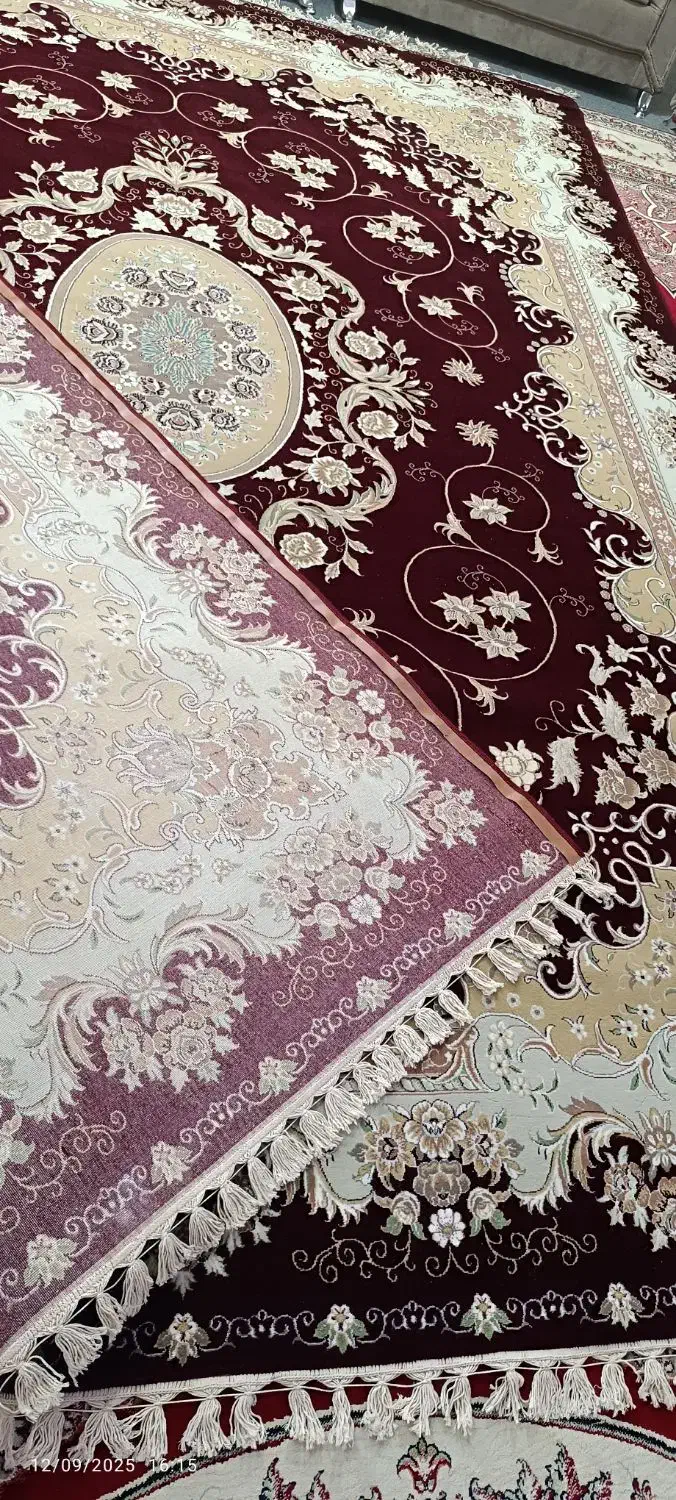 قالی ۱۲متری ۷۰۰شانه|فرش|دوگنبدان, |دیوار