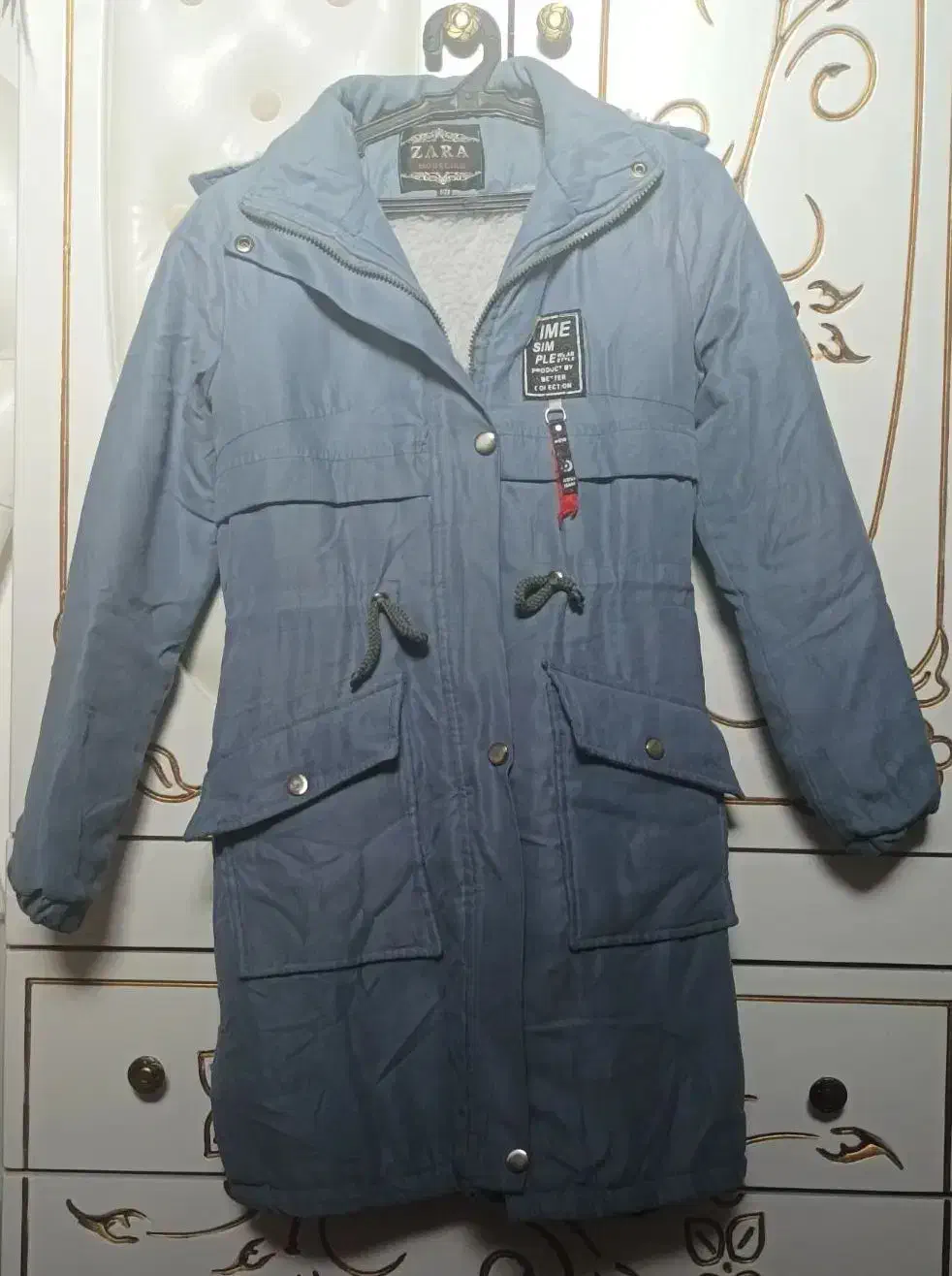 کاپشن نو|لباس|زابل, |دیوار